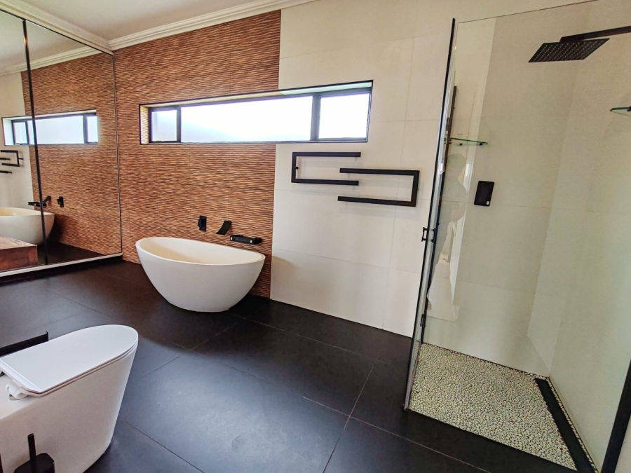 2 Bedroom Property for Sale in Waterberry Estate North West